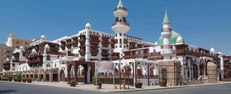 Day Trip Makkah to Jeddah – Family Car (5 Seater) - Image 3